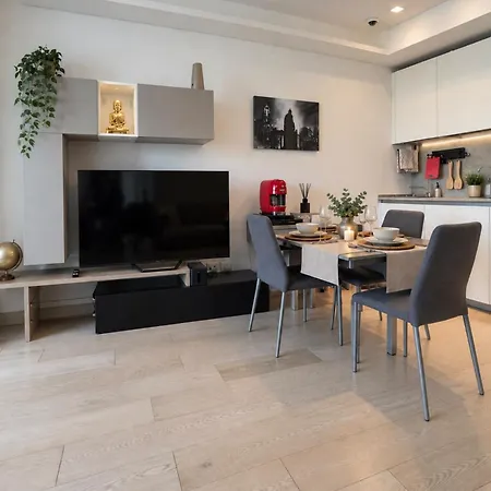 Eurosky View Loft Appartamento *